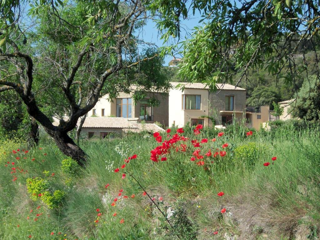 Alen D'Aragon Pensionat Santa Eulalia de Gállego Exteriör bild